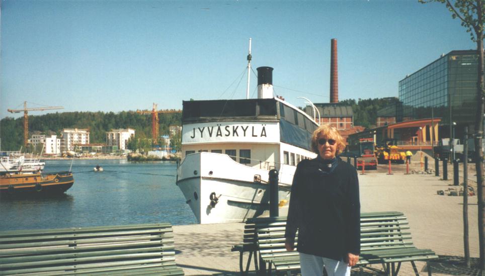 027.jpg (81095 Byte)
