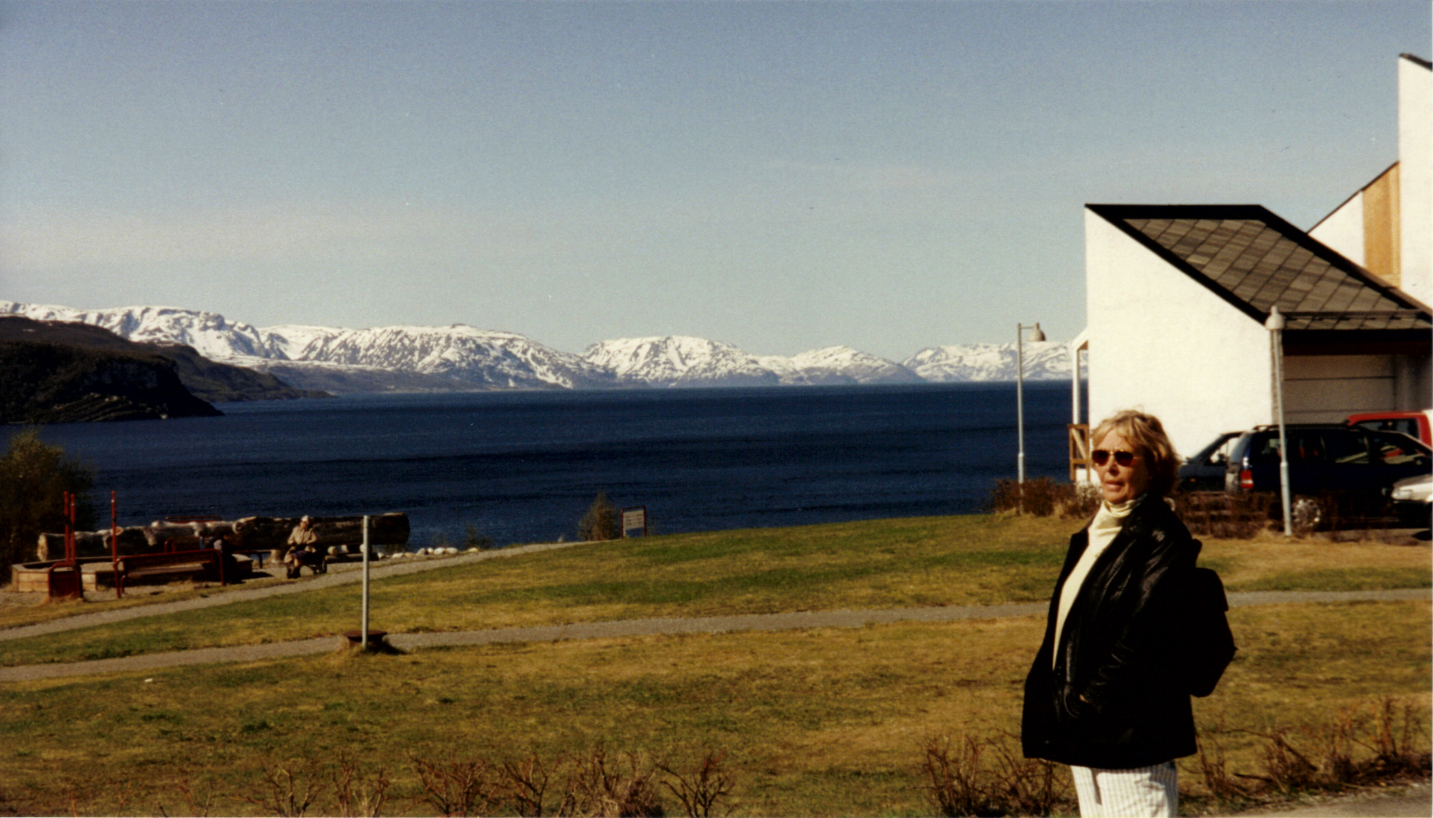 069.jpg (1237258 Byte)