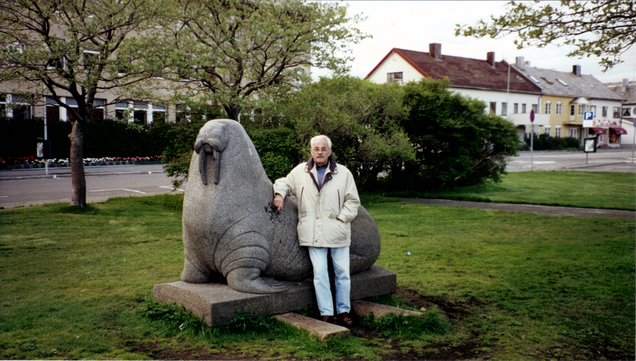 082.jpg (1521540 Byte)